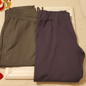 2 pair 32 degrees Cool athletic pants size Small